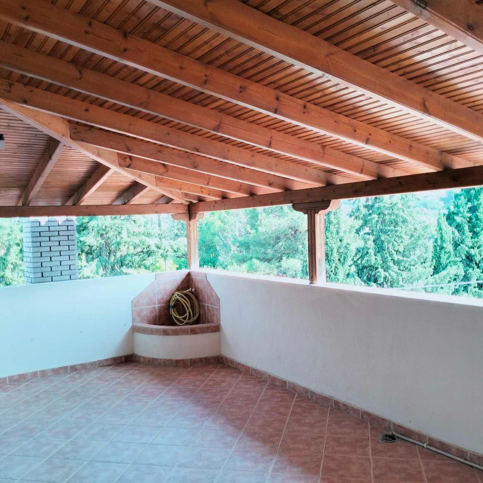 Luxury Appartment, Only 7 Minutes From Thessaloniki Airport And 15 Minutes From City Center ,For 8-23 People Also For Gatherings And Parties Neon Rysion Buitenkant foto